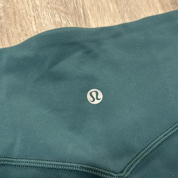 lululemon Align Joggers - Picture 5 of 5